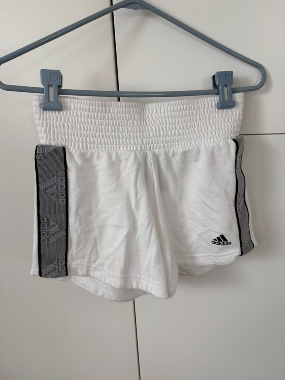 Adidas Sweatshorts White Size XS